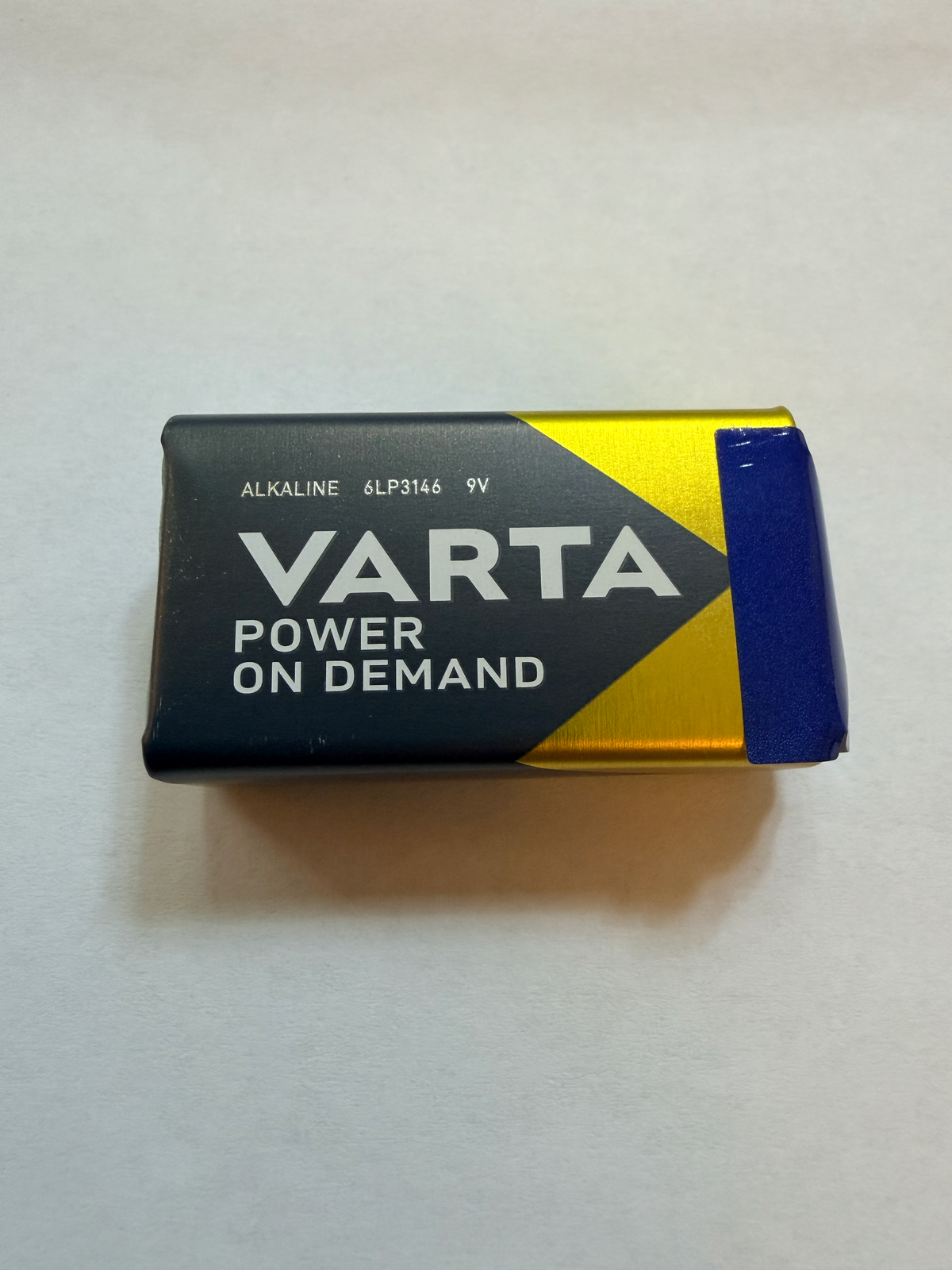 VARTA Power on Demand 9V Block Alkaline Batterie, Vorderseite der Verpackung